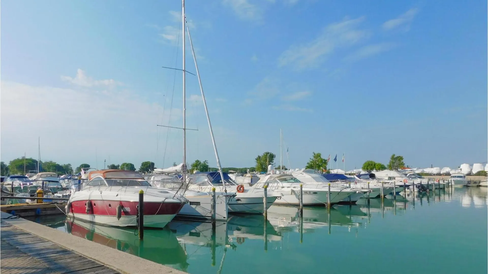 Stunning Apartment In Bibione With Kitchenette Italy